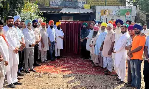 आप MLA टोंग ने चार गांवों में 1.29 करोड़ रुपये की सड़कों का उद्घाटन किया आप MLA टोंग ने चार गांवों में 1.29 करोड़ रुपये की सड़कों का उद्घाटन किया