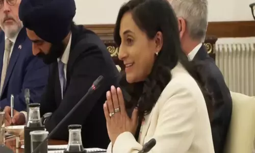 कनाडाई विदेश मंत्री अनीता आनंद ने भारत-कनाडा संबंधों में दीर्घकालिक प्रतिबद्धता जताई कनाडाई विदेश मंत्री अनीता आनंद ने भारत-कनाडा संबंधों में दीर्घकालिक प्रतिबद्धता जताई