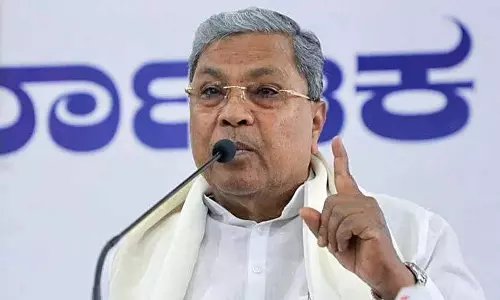 सिद्धारमैया ने मंत्रियों के लिए रात्रिभोज किया आयोजित, अन्य मंत्री उनके आवास पर पहुंचे