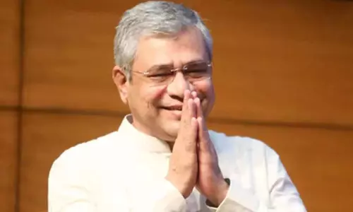 दिवाली-छठ के लिए रेलवे ने चलाए 12,000 से अधिक विशेष ट्रेनें, वाईएसएफ ट्रैक
