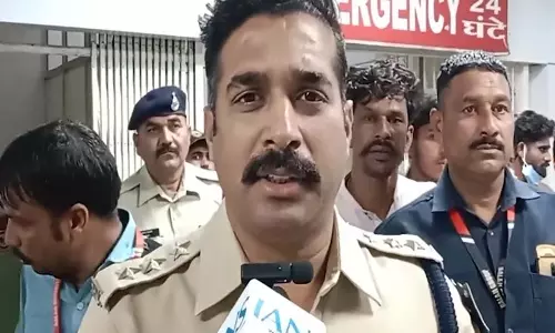 दर्दनाक हादसा: ट्रैक्टर-ट्रॉली पलटने से तीन की मौत, 25 से अधिक मजदूर घायल
