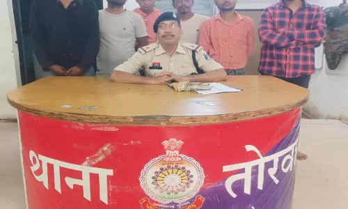 CG BREAKING: जुआ खेलते 6 आरोपी रंगे हाथ गिरफ्तार