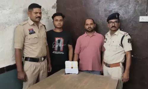 CG: नशीली कैप्सूल के साथ चार तस्कर गिरफ्तार