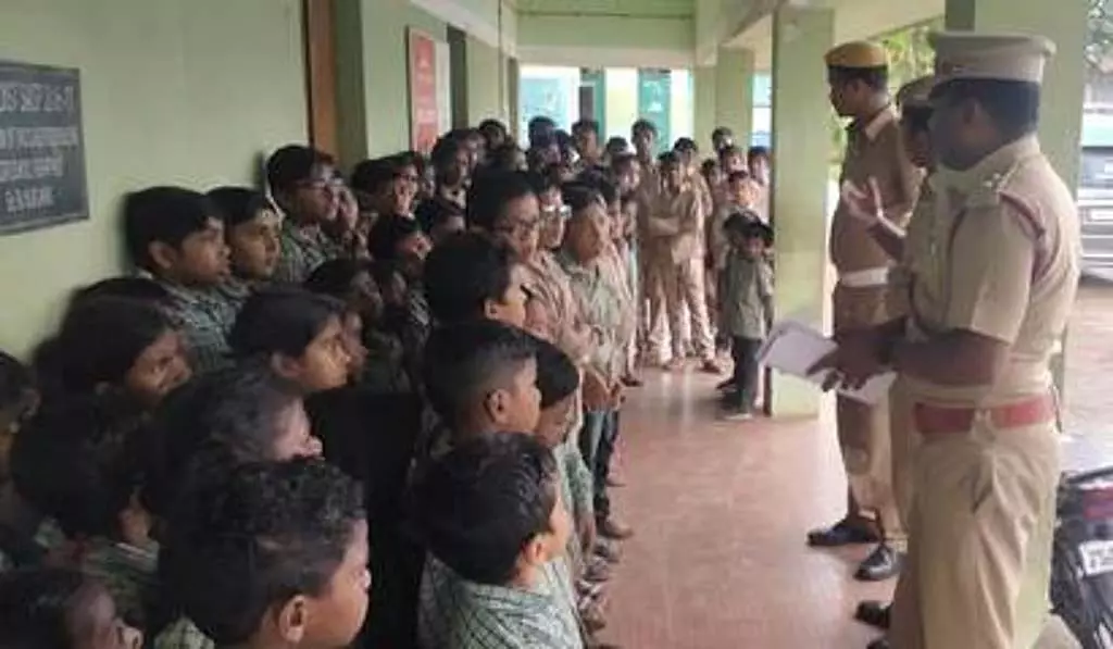 दुर्घटना मुक्त दिवाली: स्कूलों में जागरूकता अभियान - शिक्षा विभाग के आदेश दुर्घटना मुक्त दिवाली: स्कूलों में जागरूकता अभियान - शिक्षा विभाग के आदेश