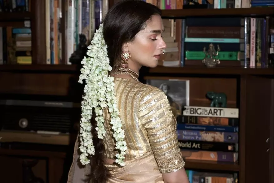 Aditi Rao Hydari ने पारंपरिक वानापर्थी साड़ी के पुनरुद्धार को बताया गर्व का क्षण Aditi Rao Hydari ने पारंपरिक वानापर्थी साड़ी के पुनरुद्धार को बताया गर्व का क्षण