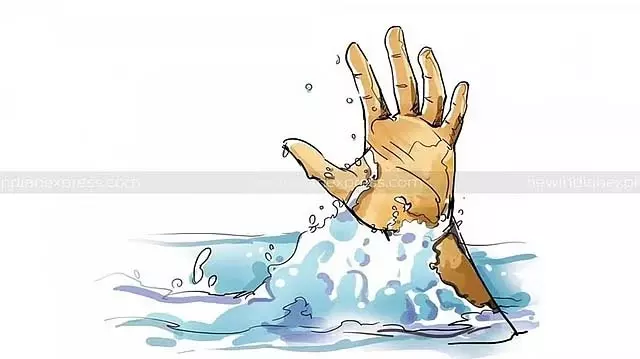 Bengaluru : झील में डूबने से लड़के की दुखद मौत Bengaluru : झील में डूबने से लड़के की दुखद मौत