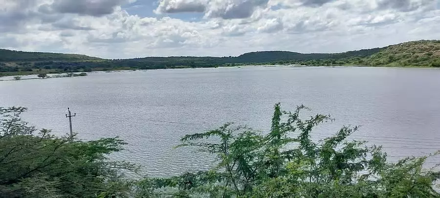 जलस्रोत भर रहे हैं: भूजल में वृद्धि जलस्रोत भर रहे हैं: भूजल में वृद्धि