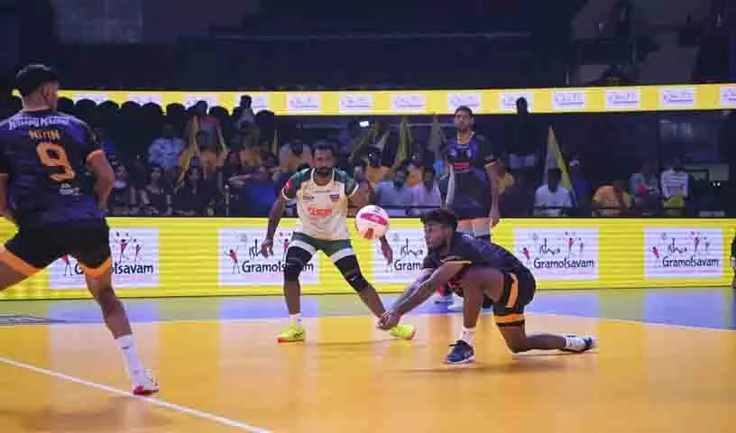 Bengaluru टॉरपीडोज़ ने चेन्नई ब्लिट्ज़ पर 3-1 से जीत के साथ जीत का सिलसिला बरकरार रखा Bengaluru टॉरपीडोज़ ने चेन्नई ब्लिट्ज़ पर 3-1 से जीत के साथ जीत का सिलसिला बरकरार रखा
