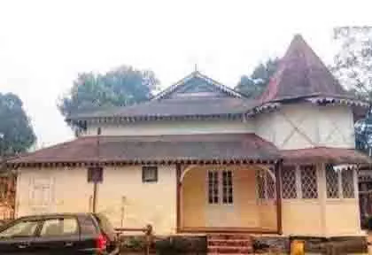 ऐतिहासिक Manipur राजबाड़ी ढहाई गई, बीरेन सिंह और कांग्रेस ने जताई नाराज़गी ऐतिहासिक Manipur राजबाड़ी ढहाई गई, बीरेन सिंह और कांग्रेस ने जताई नाराज़गी