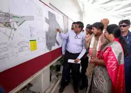 New Delhi रेलवे स्टेशन पर आधुनिक सुविधा केंद्र का उद्घाटन New Delhi रेलवे स्टेशन पर आधुनिक सुविधा केंद्र का उद्घाटन