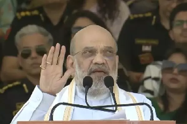 भारत की सुरक्षा में एनएसजी की मजबूती पर अमित शाह ने जताया भरोसा भारत की सुरक्षा में एनएसजी की मजबूती पर अमित शाह ने जताया भरोसा