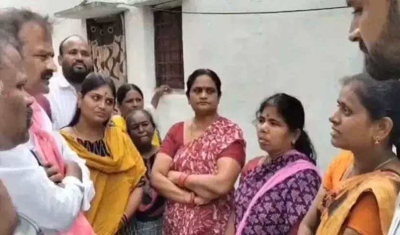मुदनाष्टापु रेवंत रेड्डी दो साल में ही नरक दिखा रहे हैं.. महिलाओं का गुस्सा मुदनाष्टापु रेवंत रेड्डी दो साल में ही नरक दिखा रहे हैं.. महिलाओं का गुस्सा