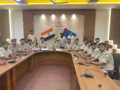 Jharkhand में धार्मिक कार्यक्रम के बाद महिला की हत्या, आरोपी पकड़ा गया Jharkhand में धार्मिक कार्यक्रम के बाद महिला की हत्या, आरोपी पकड़ा गया