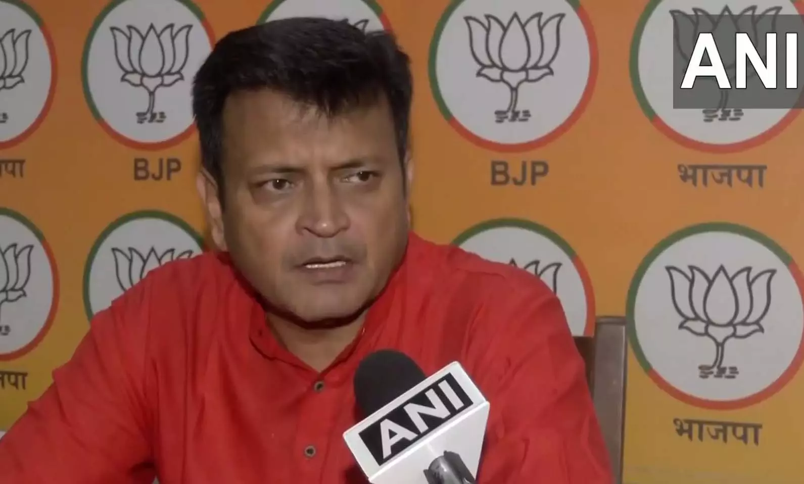 BJP के अजय आलोक ने कांग्रेस और तेजस्वी यादव पर साधा निशाना BJP के अजय आलोक ने कांग्रेस और तेजस्वी यादव पर साधा निशाना
