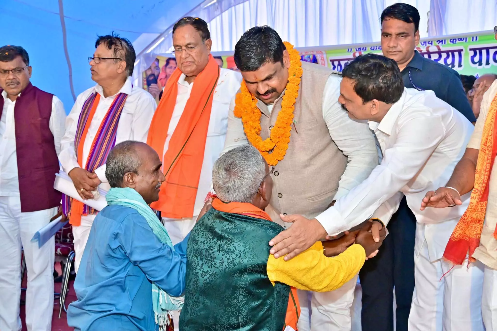 कैबिनेट मंत्री गजेंद्र यादव बोले- समाज को संस्कारवान और संगठित बनाना समय की जरूरत कैबिनेट मंत्री गजेंद्र यादव बोले- समाज को संस्कारवान और संगठित बनाना समय की जरूरत