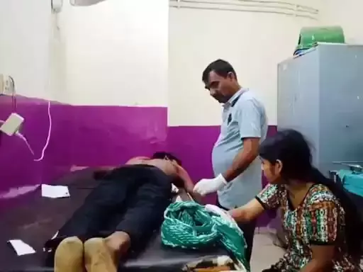 Faridabad: घरेलू विवाद के चलते चाचा ने हमला किया Faridabad: घरेलू विवाद के चलते चाचा ने हमला किया