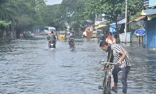 चेन्नई समेत कई ज़िलों में आज बारिश: कल से तेज़ होगी बारिश