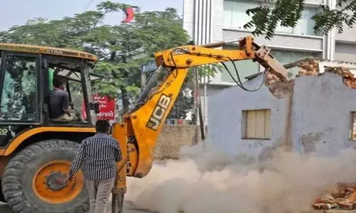 Bareilly में मुस्लिम परिवारों का पलटा रुख, नोटिस ने किया असर