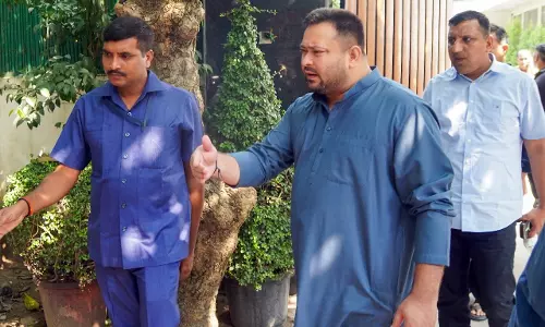 ‘चुनावी खेल या सच्चाई’: तेजस्वी ने मामले के समय पर गड़बड़ी का आरोप लगाया