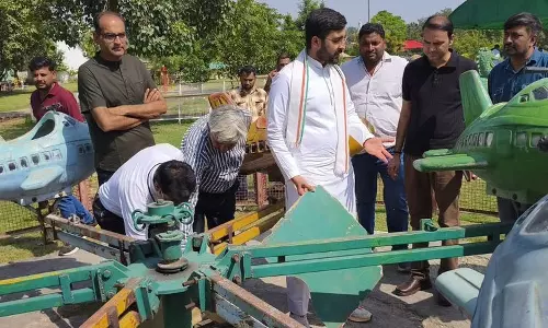 कैथल विधायक सुरजेवाला कहते हैं, बच्चों का पार्क, बिदकियार झील उपेक्षा का प्रतीक कैथल विधायक सुरजेवाला कहते हैं, बच्चों का पार्क, बिदकियार झील उपेक्षा का प्रतीक