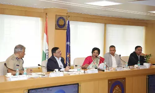 Karnataka : राष्ट्रीय महिला आयोग ने परप्पना अग्रहारा जेल का दौरा किया