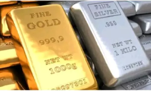 सुरक्षित निवेश की मांग बढ़ने से चांदी 52.50 डॉलर के रिकॉर्ड स्तर पर पहुंची