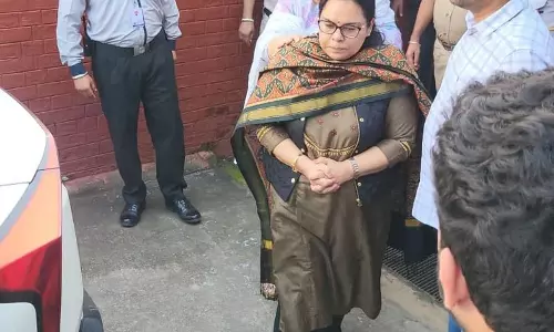 IPS अधिकारी वाई पूरन कुमार के सुसाइड नोट में नामजद सभी लोगों के खिलाफ कार्रवाई करें IPS अधिकारी वाई पूरन कुमार के सुसाइड नोट में नामजद सभी लोगों के खिलाफ कार्रवाई करें
