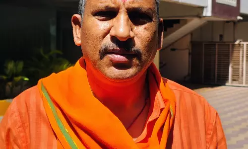 Lucknow: आजम को Y-श्रेणी सुरक्षा, शिशिर चतुर्वेदी ने किए तीखे सवाल
