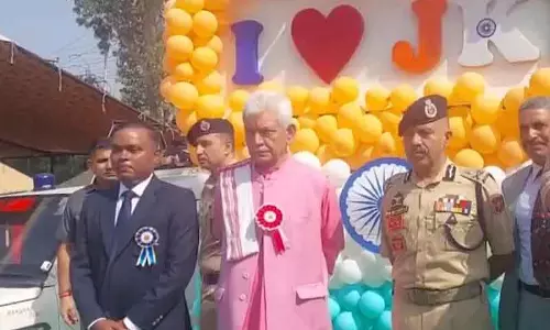 LG Sinha ने जम्मू में एक दिवसीय पुलिस दिवाली मेले का उद्घाटन किया