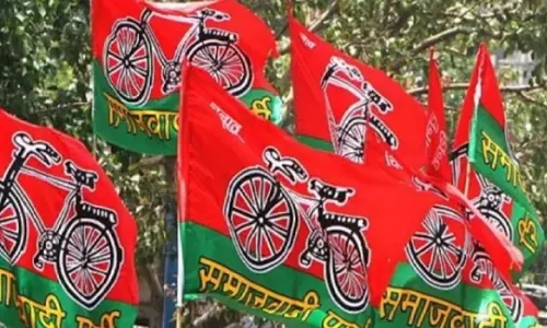 Lucknow: पंचायत चुनाव में सपा का अनोखा कदम, उम्मीदवार नहीं उतारेगी पार्टी Lucknow: पंचायत चुनाव में सपा का अनोखा कदम, उम्मीदवार नहीं उतारेगी पार्टी
