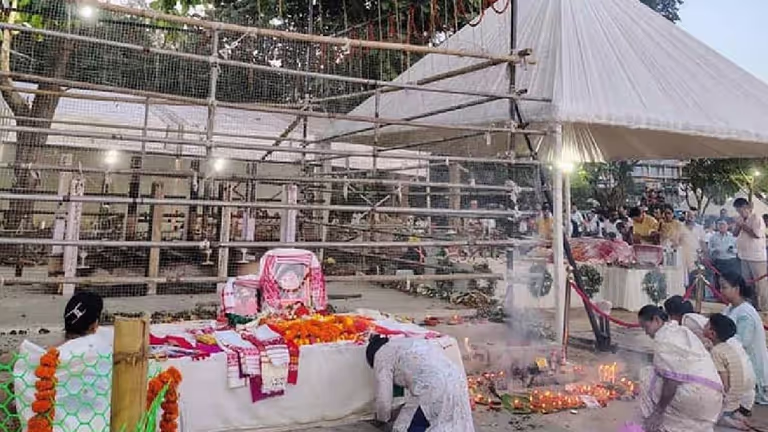 Assam : 19 अक्टूबर को सोनपुर में 100 से अधिक बांसुरी वादक जुबीन गर्ग को श्रद्धांजलि देंगे