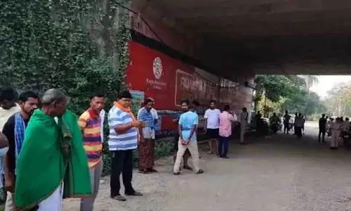 Odisha: बारगढ़ में पुल के नीचे मिला व्यक्ति का क्षत-विक्षत शव Odisha: बारगढ़ में पुल के नीचे मिला व्यक्ति का क्षत-विक्षत शव