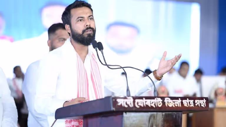 Assam : ज़ुबीन गर्ग मौत मामले में एसआईटी की बैठक से आसू ने किया किनारा, पारदर्शी जांच की मांग