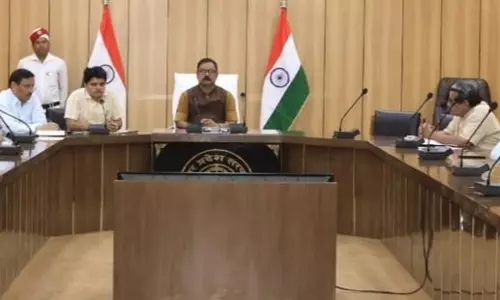 Bareilly: डीएम से चर्चा में उठे रबड़ फैक्ट्री कर्मचारियों के भुगतान के मुद्दे Bareilly: डीएम से चर्चा में उठे रबड़ फैक्ट्री कर्मचारियों के भुगतान के मुद्दे
