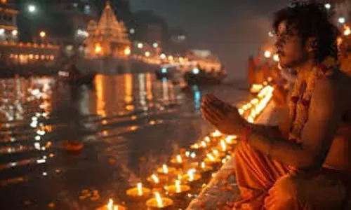 Dhanteras से भाई दूज तक जानें पूरा दिवाली फेस्टिवल कैलेंडर और शुभ मुहूर्त Dhanteras से भाई दूज तक जानें पूरा दिवाली फेस्टिवल कैलेंडर और शुभ मुहूर्त