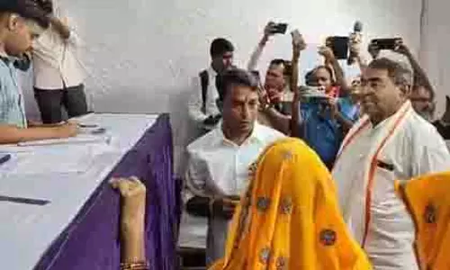 Rajasthan उपचुनाव: नरेश मीणा ने अंता सीट से नामांकन दाखिल किया Rajasthan उपचुनाव: नरेश मीणा ने अंता सीट से नामांकन दाखिल किया
