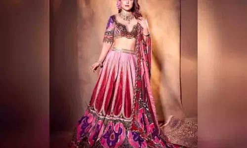 Hina Khan ने तीन महीने बाद खाया पराठा