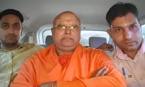 Delhi की अदालत ने चैतन्यानंद की जमानत खारिज की, 16 पीड़ितों का हवाला दिया