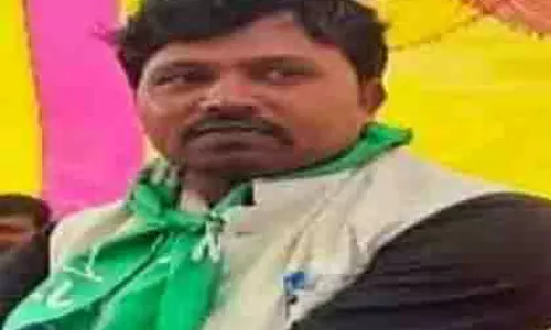 पलामू में जमीन विवाद में JMM नेता की हत्या, आरोपी फरार पलामू में जमीन विवाद में JMM नेता की हत्या, आरोपी फरार