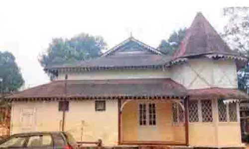 ऐतिहासिक Manipur राजबाड़ी ढहाई गई, बीरेन सिंह और कांग्रेस ने जताई नाराज़गी