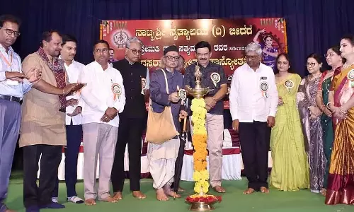 Bidar : दशहरा नृत्य महोत्सव से दर्शक प्रभावित Bidar : दशहरा नृत्य महोत्सव से दर्शक प्रभावित