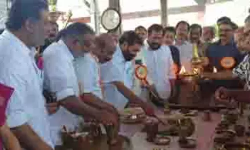 अरनमुला मंदिर में पूजा नियम तोड़े जाने का आरोप, श्रद्धालुओं में नाराज़गी अरनमुला मंदिर में पूजा नियम तोड़े जाने का आरोप, श्रद्धालुओं में नाराज़गी