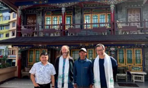 Sikkim :  स्पेनिश पर्वतारोहियों का लक्ष्य माउंट थिनचेनखांग पर चढ़ना है