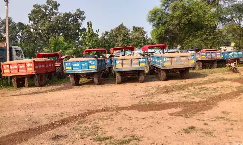 बिलासपुर में अवैध खनन पर बड़ी कार्रवाई, 11 वाहन जब्त बिलासपुर में अवैध खनन पर बड़ी कार्रवाई, 11 वाहन जब्त