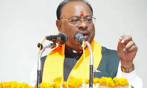 पालकमंत्री Bawankule ने कहा, नेहरू मैदान पर कोई निर्माण नहीं होगा पालकमंत्री Bawankule ने कहा, नेहरू मैदान पर कोई निर्माण नहीं होगा