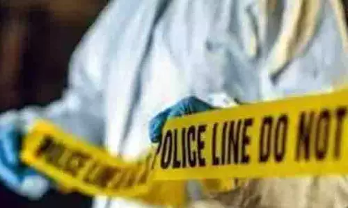 JAMMU: माली पर धारदार हथियार से हमला, अस्पताल में भर्ती JAMMU: माली पर धारदार हथियार से हमला, अस्पताल में भर्ती