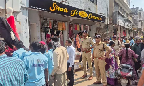 रायपुर पुलिस ने चार प्रमुख बाजार जोन में चाक चौबंद यातायात और सुरक्षा व्यवस्था लागू किया