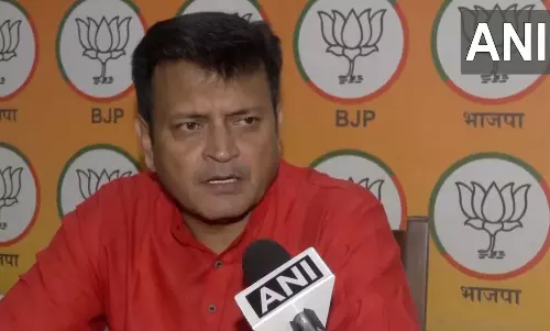 BJP के अजय आलोक ने कांग्रेस और तेजस्वी यादव पर साधा निशाना BJP के अजय आलोक ने कांग्रेस और तेजस्वी यादव पर साधा निशाना
