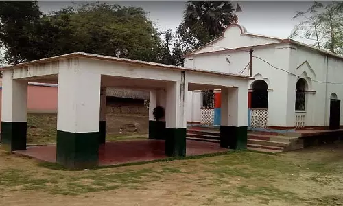 Arambagh की क्रोधित काली मन का ध्यान रखती हैं Arambagh की क्रोधित काली मन का ध्यान रखती हैं