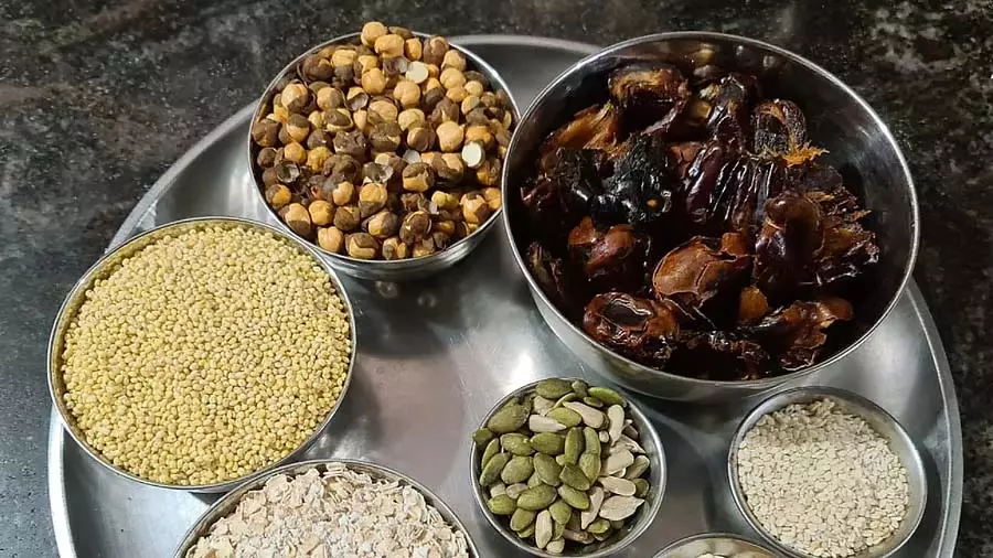 इंदिरा किट के लिए किसानों से सीधे बाजरा खरीदें: किसान अधिकार समूह इंदिरा किट के लिए किसानों से सीधे बाजरा खरीदें: किसान अधिकार समूह